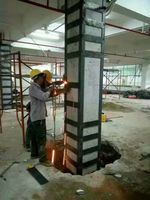 柱外包鋼施工